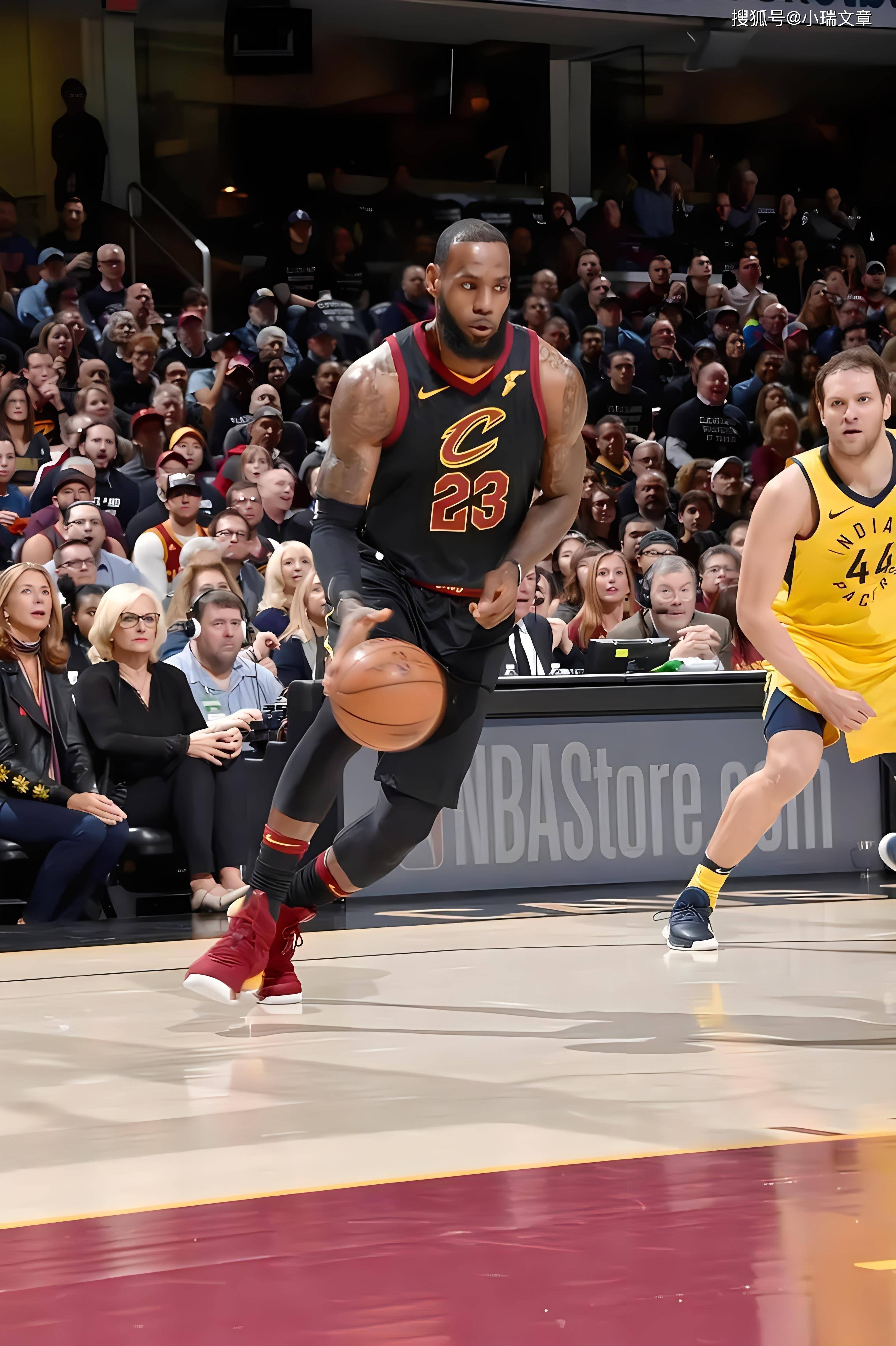 步行者队主场失利,接连遭遇困境 步行者队主场失利,接连遭遇困境