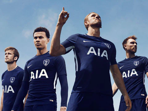 关于热刺客场告捷,主帅赞扬全队士气的信息 关于热刺客场告捷,主帅赞扬全队士气的信息