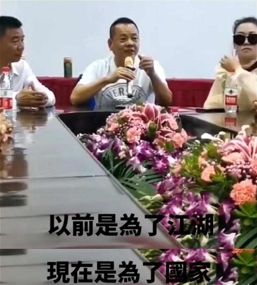 包含刀光剑影:双方实力对比让人不禁为之动容的词条 包含刀光剑影:双方实力对比让人不禁为之动容的词条