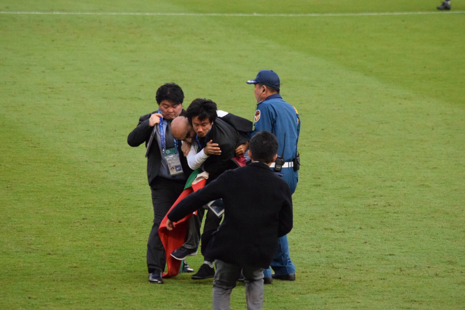 爱游戏入口-包含北京人和不敌天津天海，遭遇两连败的词条