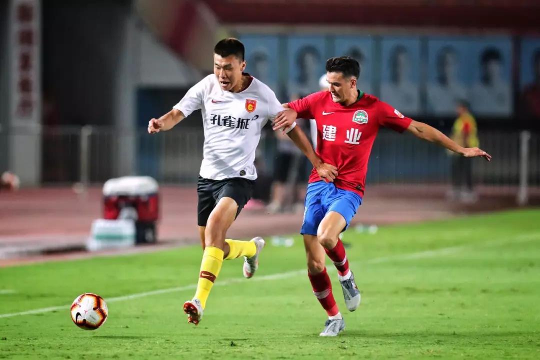 河北华夏幸福击败建业,豪取三分的简单介绍 河北华夏幸福击败建业,豪取三分的简单介绍