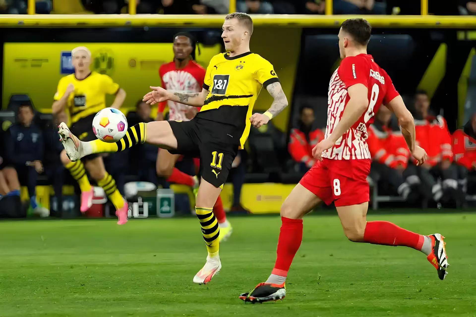 多特蒙德主场迎战沃尔夫斯堡,力争取得胜利的简单介绍 多特蒙德主场迎战沃尔夫斯堡,力争取得胜利的简单介绍