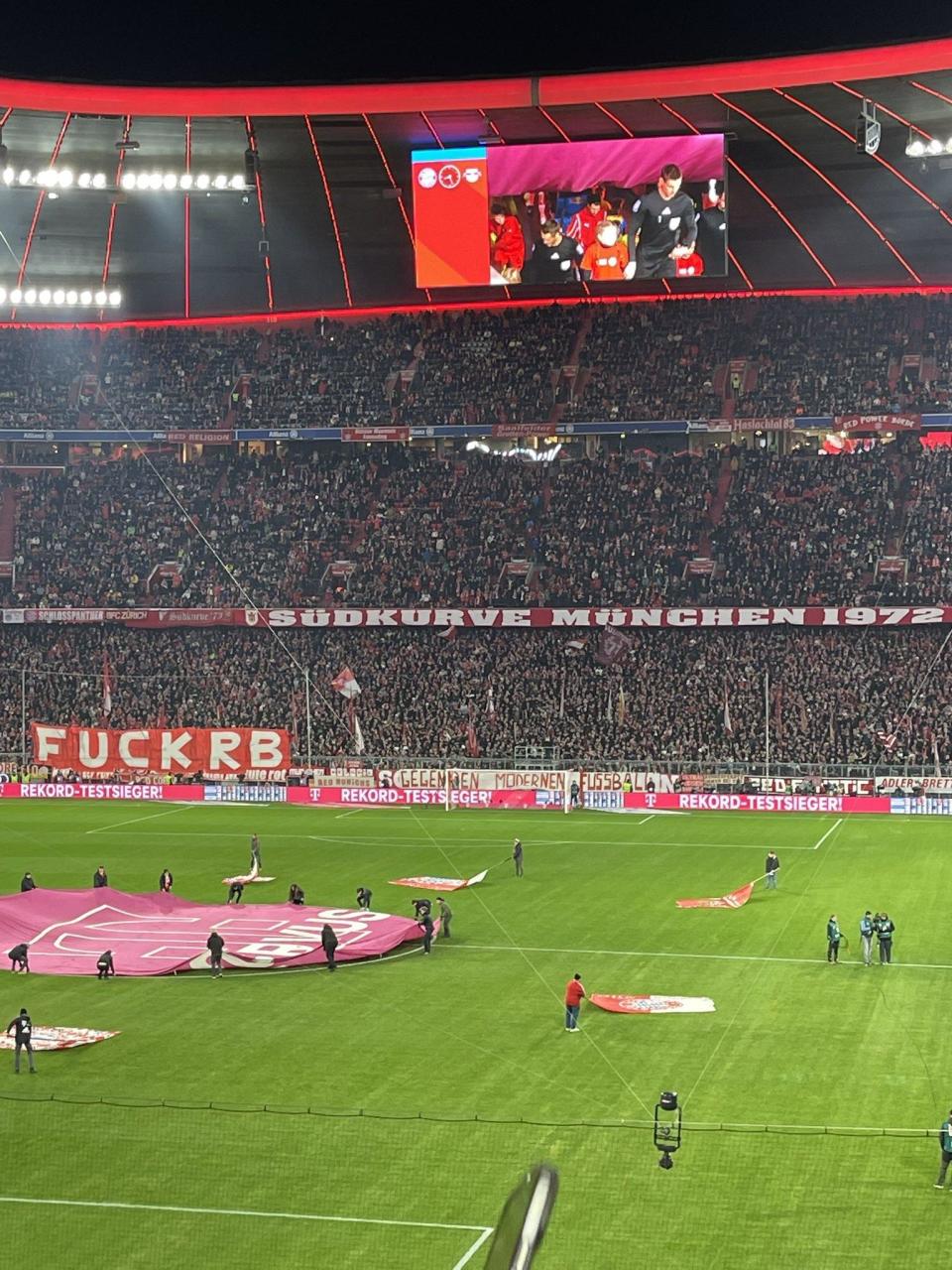 爱游戏体育-RB莱比锡主场大胜，雄踞德甲榜首位置的简单介绍