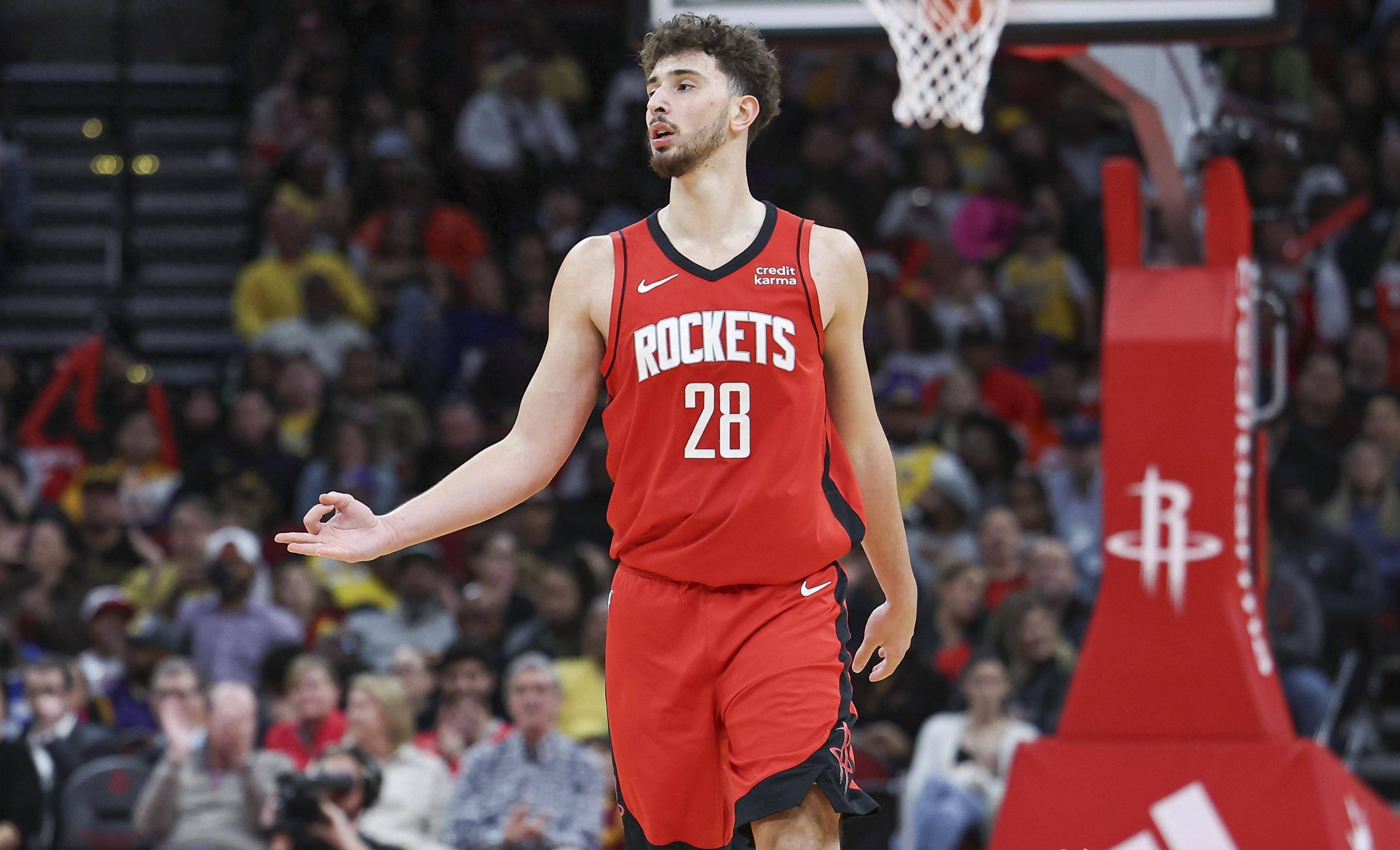 爱游戏tv-老鹰势不可挡，逆转战胜开拓者队的简单介绍