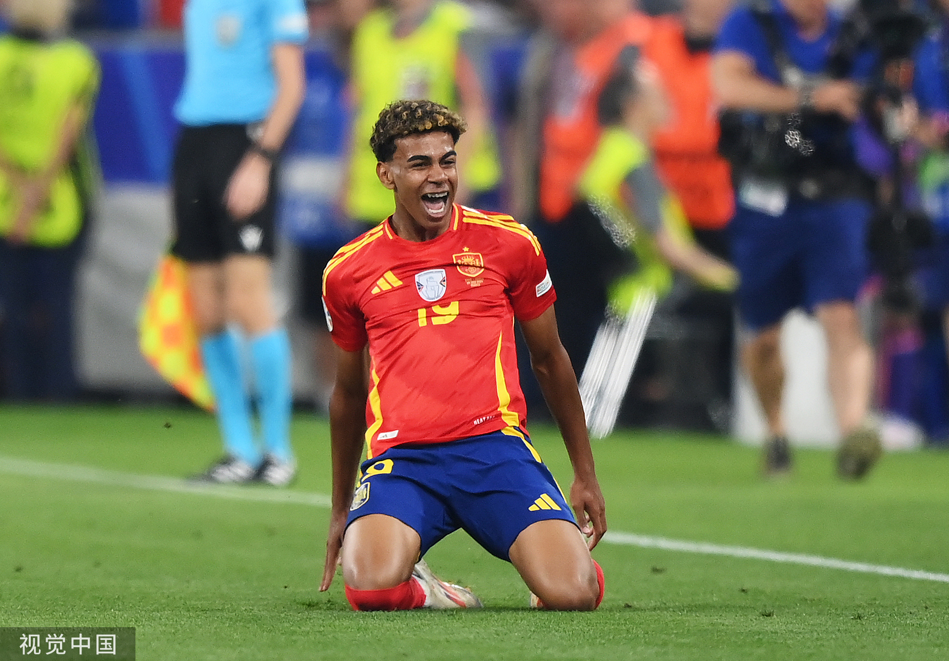 德国队主场获胜,挺进欧锦赛半决赛 德国队主场获胜,挺进欧锦赛半决赛