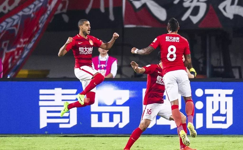 鲁能客场一球小胜深圳,稳固前四位置 鲁能客场一球小胜深圳,稳固前四位置