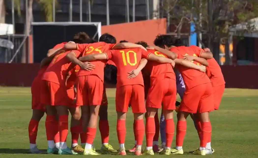 爱游戏官方入口-广州恒大客场战平，奋力保持不败纪录的简单介绍