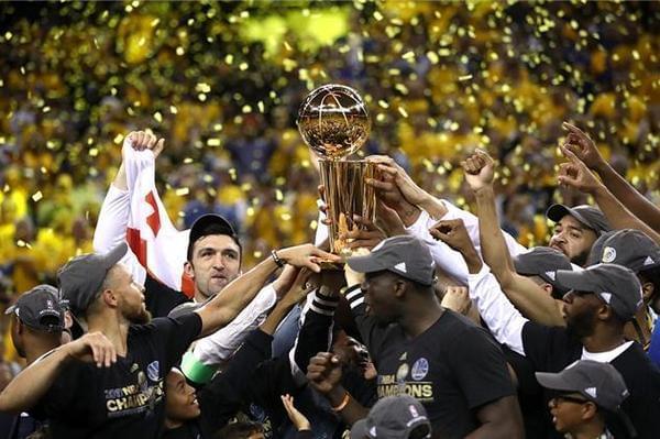 勇士队获得总决赛门票,冲击四连冠 勇士队获得总决赛门票,冲击四连冠