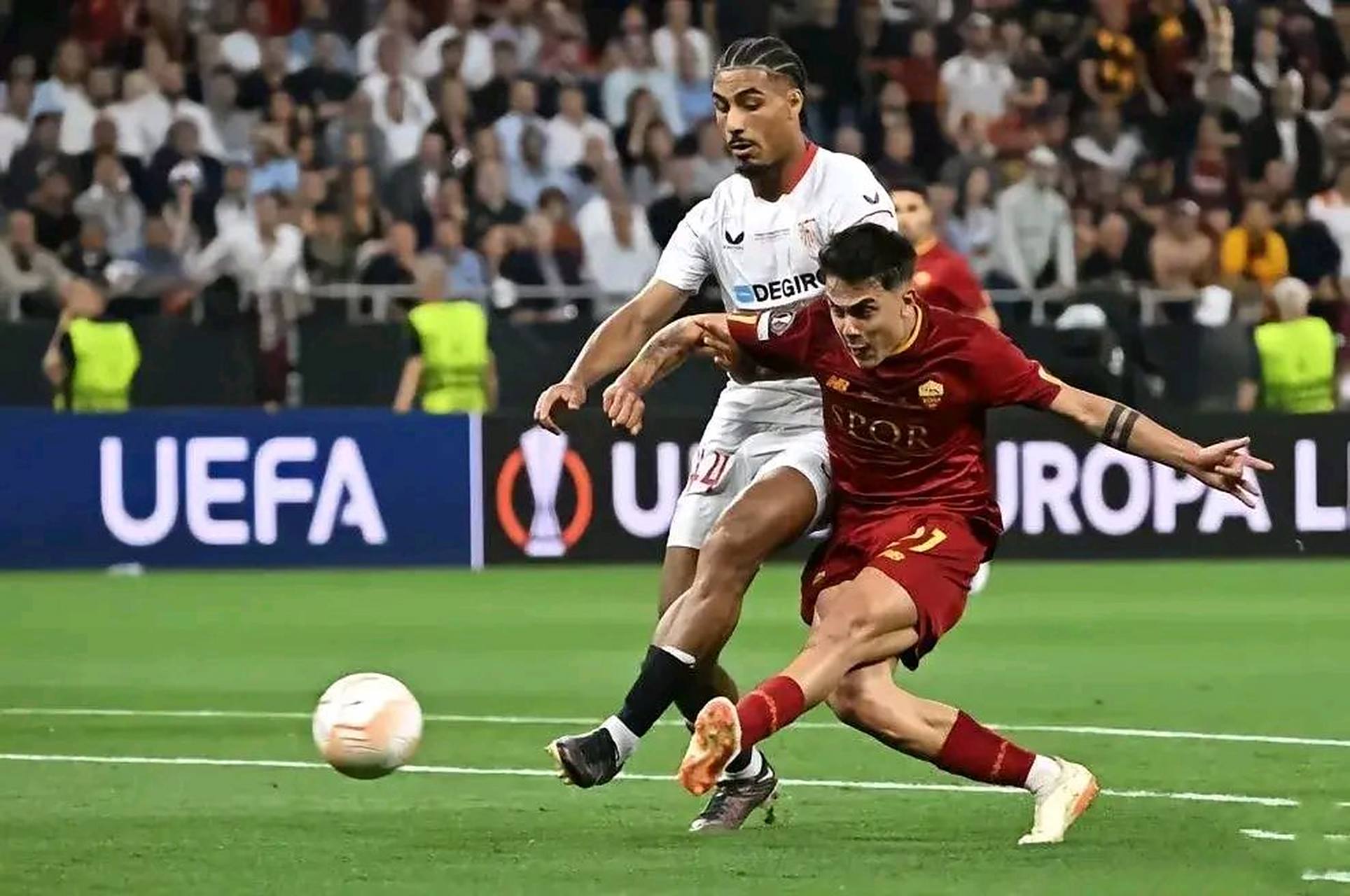 塞维利亚在客场胜利,成功晋级欧联杯四强 塞维利亚在客场胜利,成功晋级欧联杯四强