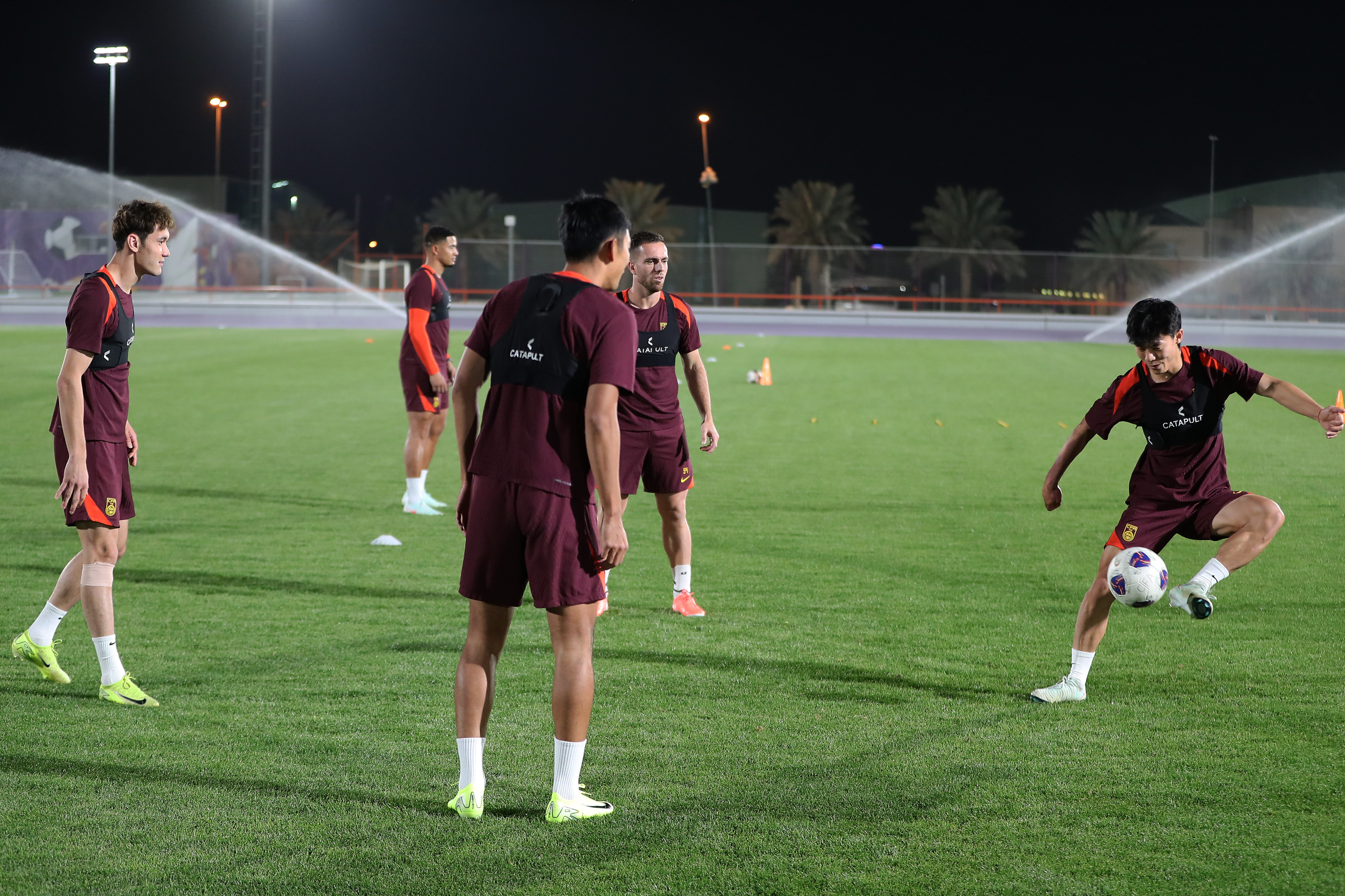 爱游戏官方-热门球队抢先晋级世足赛，疲劳测试实在的简单介绍