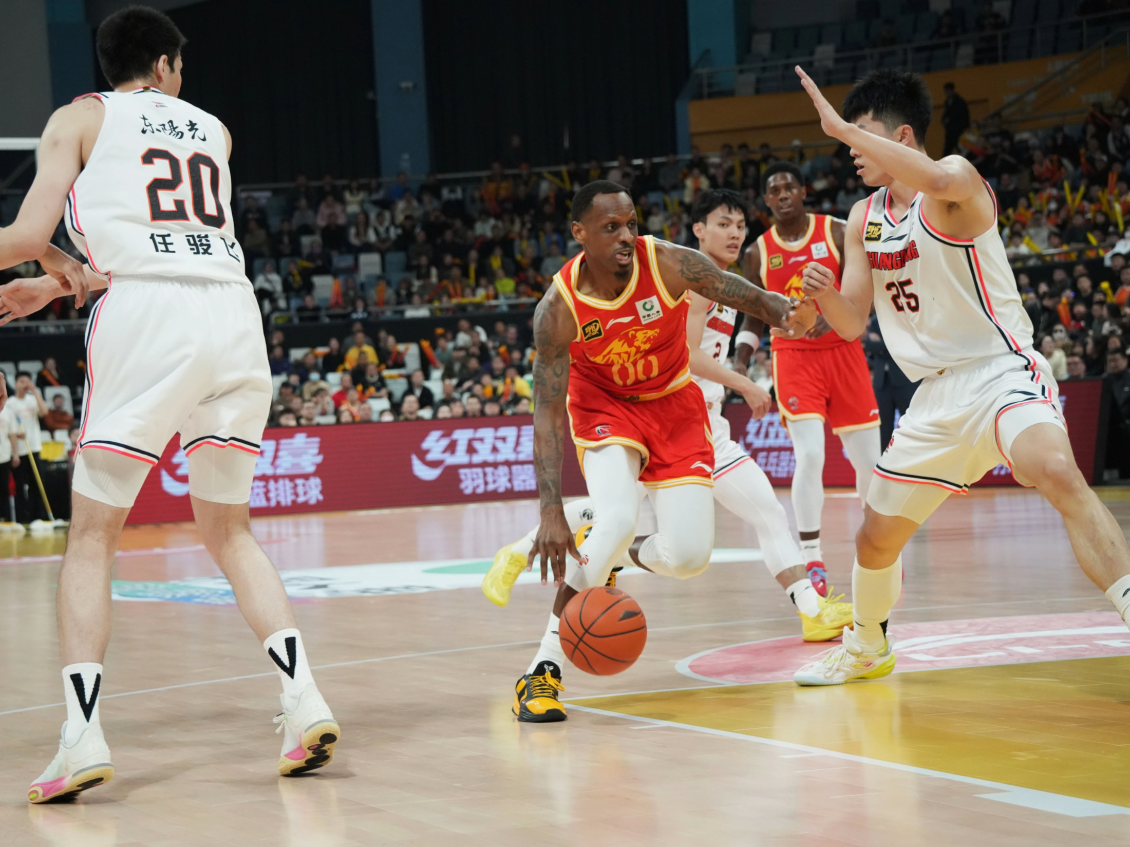 爱游戏入口-广厦队挺进半决，江苏止步季后赛