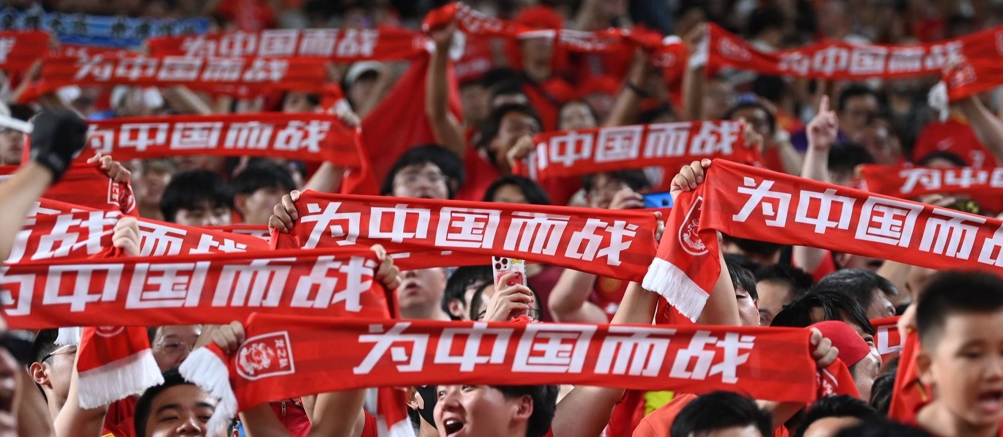 英勇抗争!比赛场上的对抗异常激烈的简单介绍 英勇抗争!比赛场上的对抗异常激烈的简单介绍