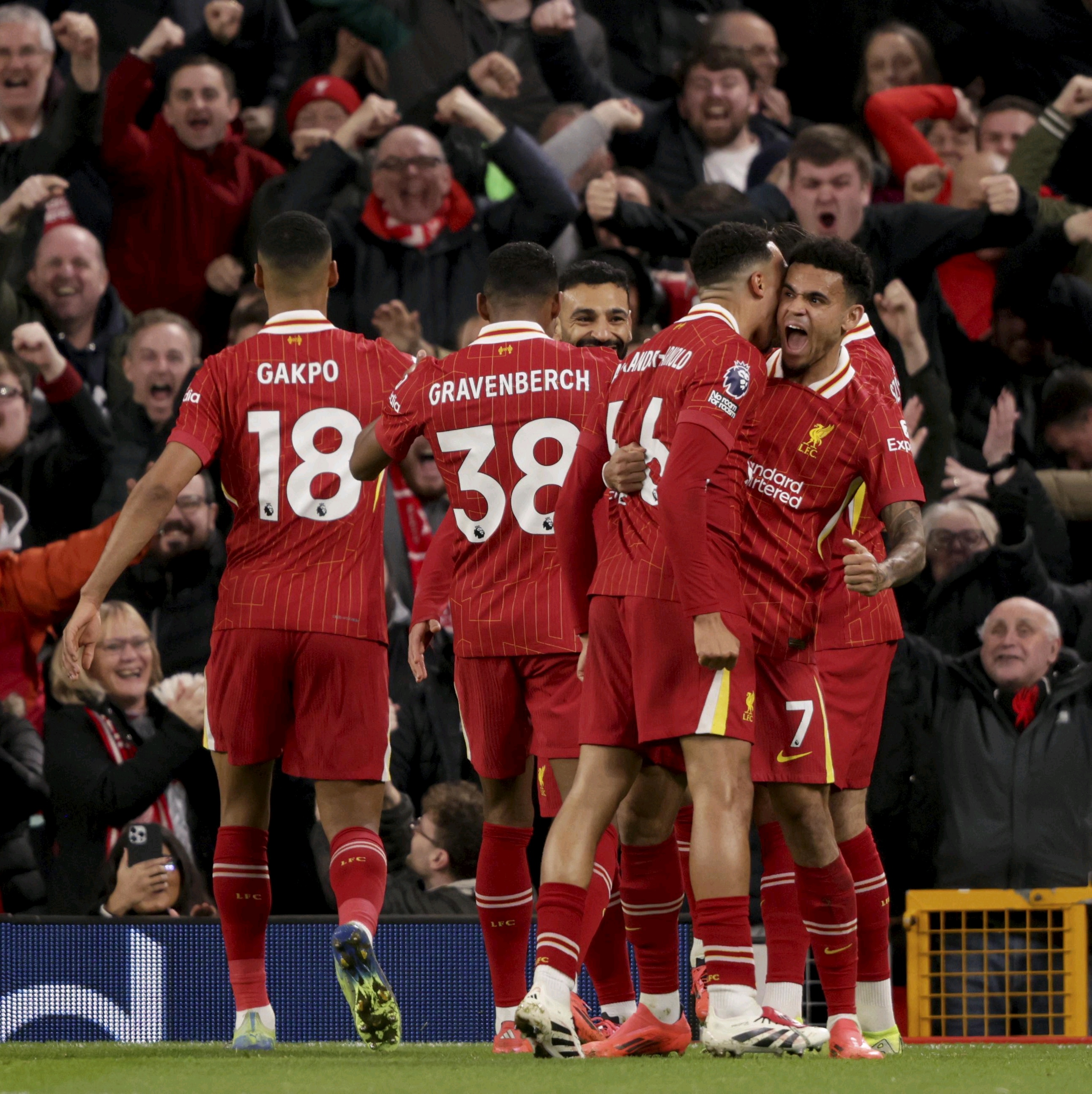 曼城志在必胜,力争掀翻对手 曼城志在必胜,力争掀翻对手