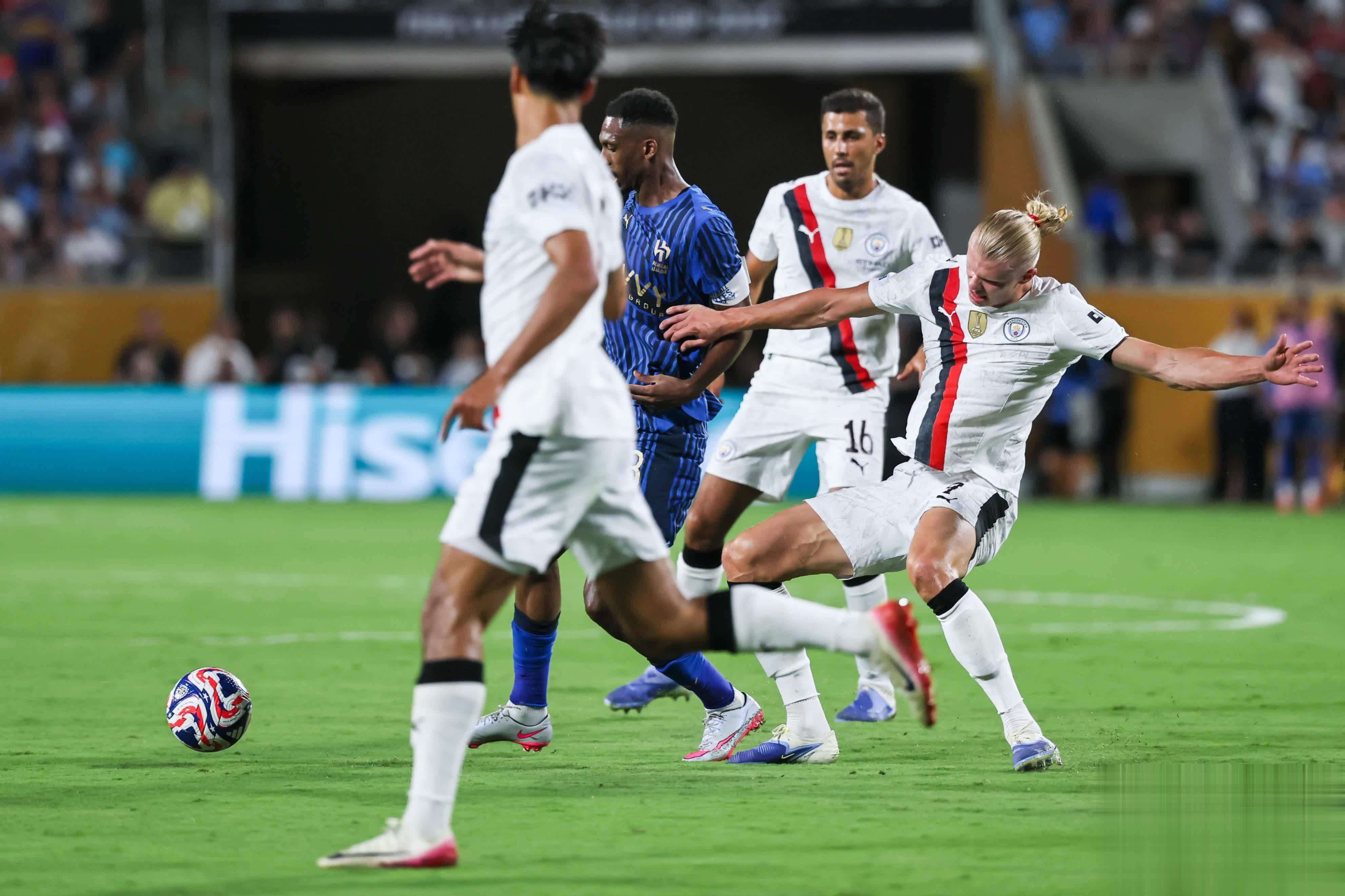 曼城志在必胜,力争掀翻对手 曼城志在必胜,力争掀翻对手