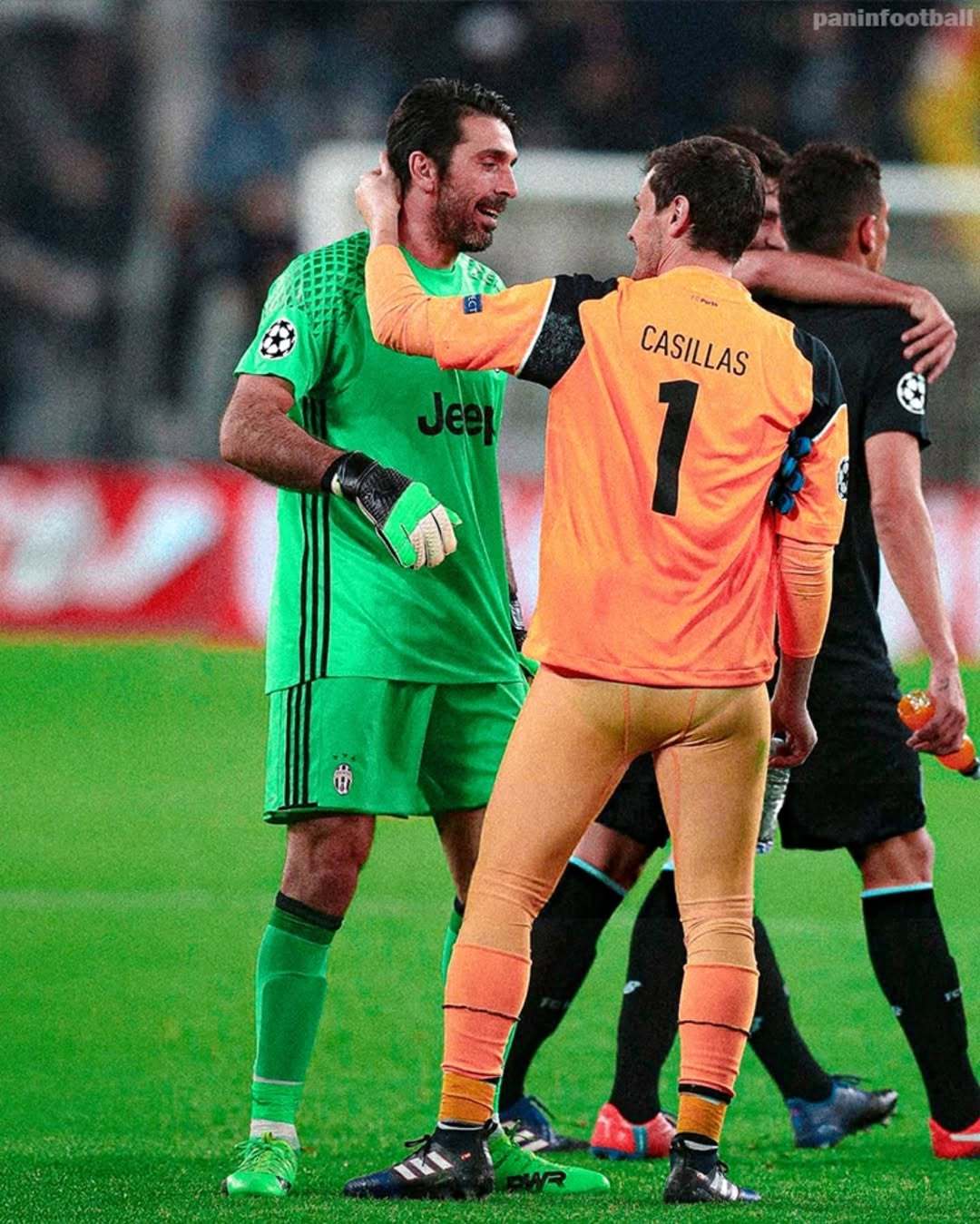 爱游戏下载-尤文图斯攻防转换失误频出，需调整训练