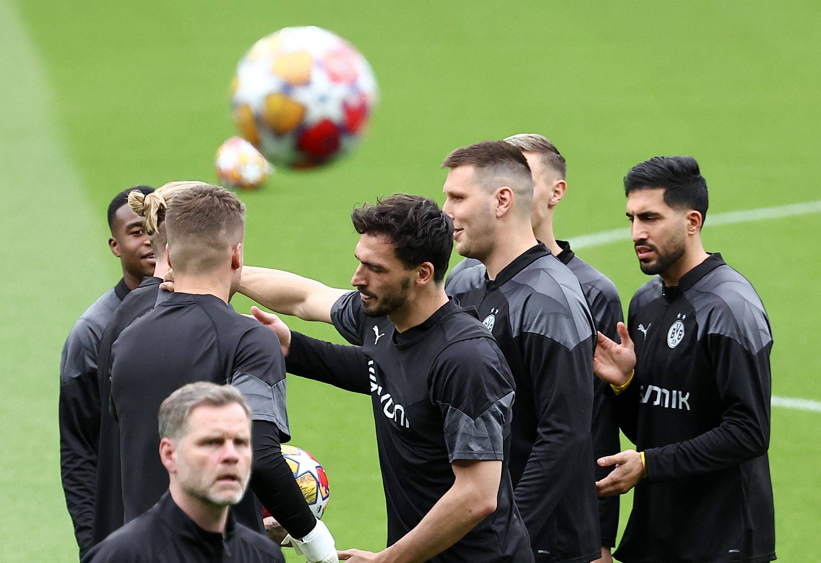 多特蒙德球员的精彩表现引发关注 多特蒙德球员的精彩表现引发关注