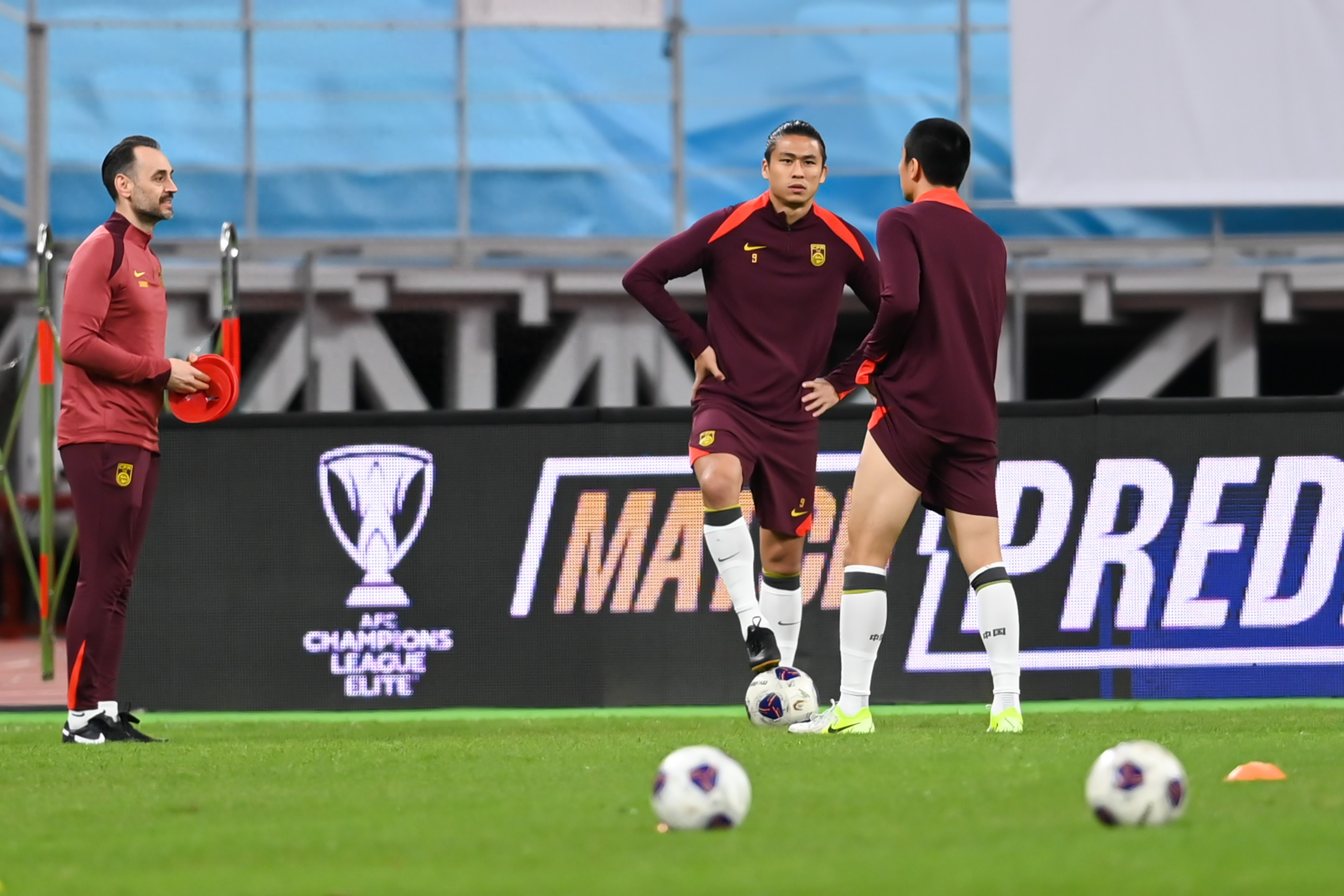 波尔多队近况不佳,急需取得一场胜利 波尔多队近况不佳,急需取得一场胜利