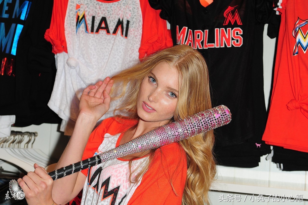 墨西哥女篮在和瑞典队的比赛中大获全胜 墨西哥女篮在和瑞典队的比赛中大获全胜