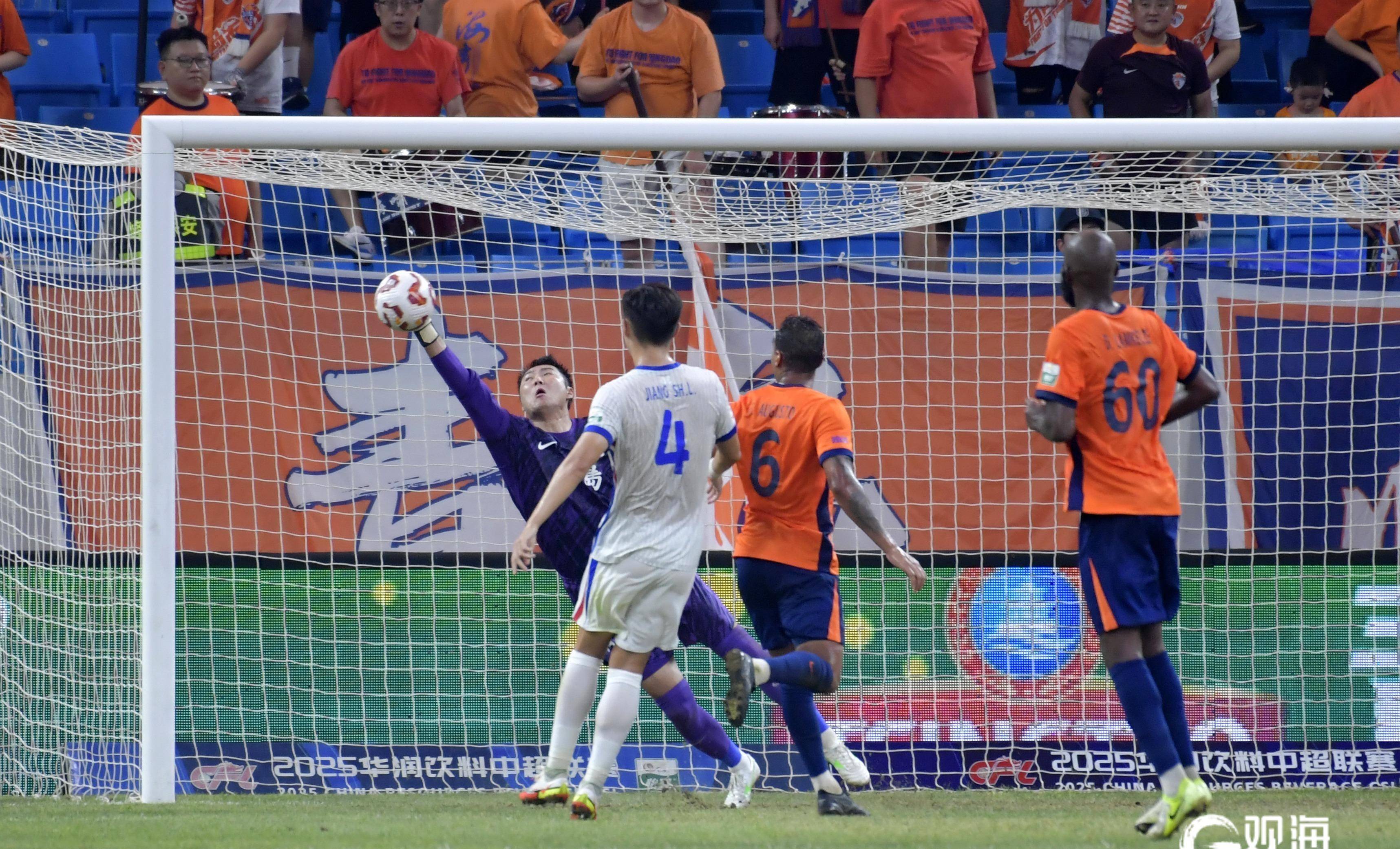 上海申花主场实现大逆转,一战成名 上海申花主场实现大逆转,一战成名