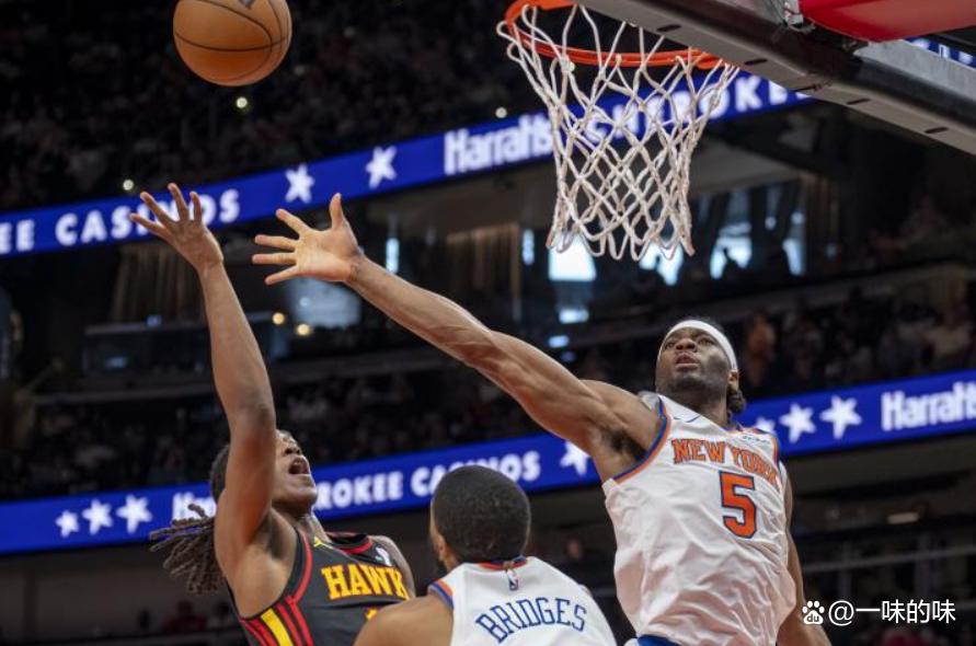 老鹰队在比赛中展现出强大的实力 老鹰队在比赛中展现出强大的实力