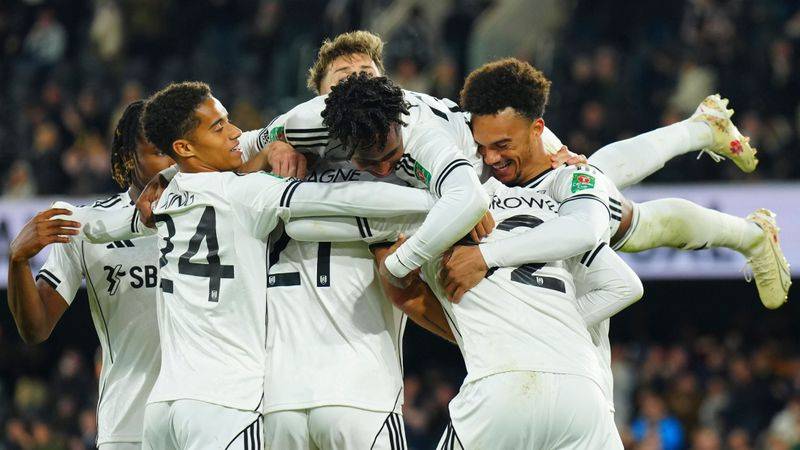 阿斯顿维拉客场稳守,英超前六席位牢不可摧 阿斯顿维拉客场稳守,英超前六席位牢不可摧