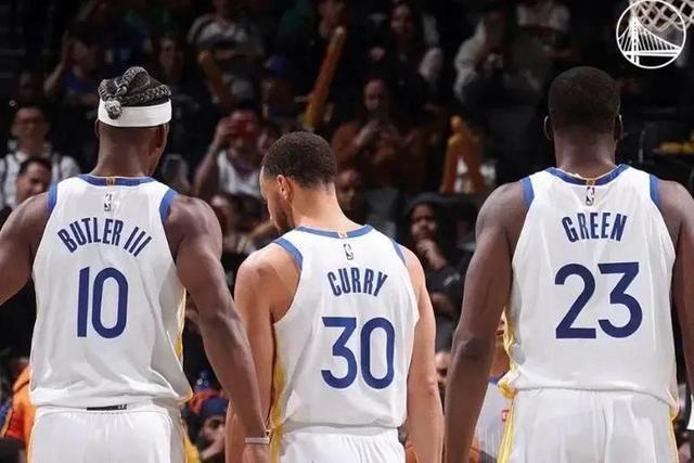 勇士连胜告急,遭爵士逆转 勇士连胜告急,遭爵士逆转